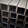 Профиль стальной гнутый замкнутый сварной 100х100х8,0 фото с сайта versal.asia